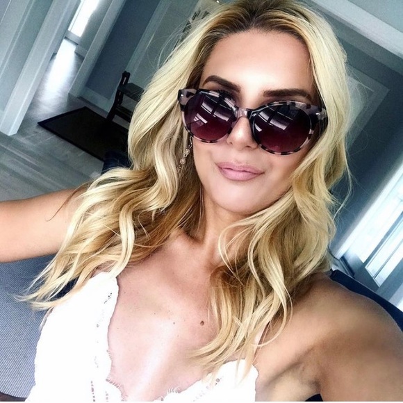 Talbots Accessories - 🆕in! TALBOTS CHELSEA TORTOISE SHELL SUNGLASSES!